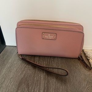 Kate Spade Large Carryall Wristlet Wallet